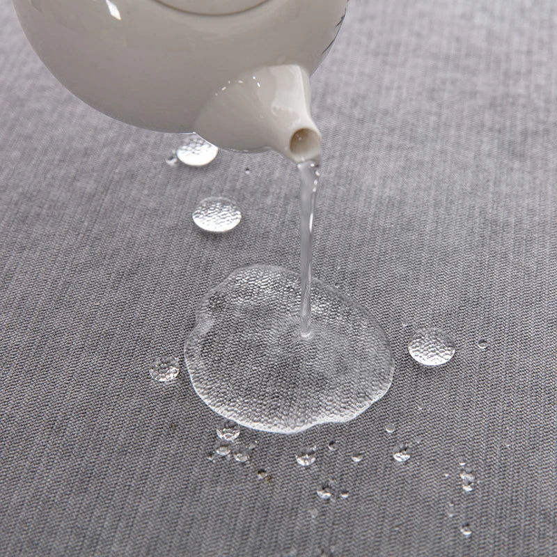 Jeté de canapé imperméable antidérapant Gris 180X260cm - MaisonHousse