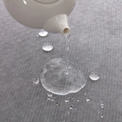 Jeté de canapé imperméable antidérapant Gris 180X260cm - MaisonHousse