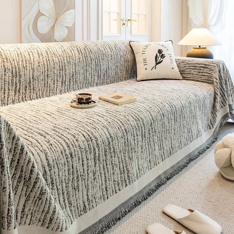 Jeté de canapé décoratif Blanc Floral 180x300cm - MaisonHousse