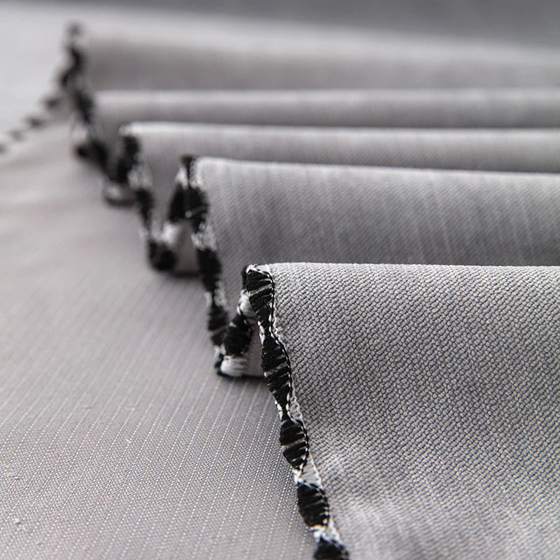 Jeté de canapé imperméable antidérapant Gris 180X230cm - MaisonHousse